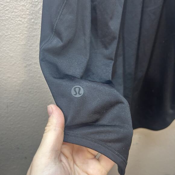 Lululemon Pleated Back Tank Top Athletic Gym Running SZ 6 Womens Black Racerback - Picture 3 of 4